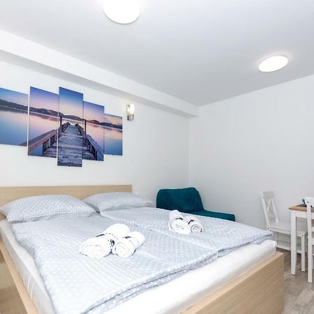 Apartments West Coast Split Luaran gambar