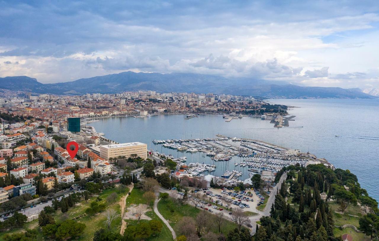 Apartments West Coast Split Luaran gambar